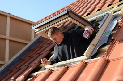 Pose de fenêtres de toit Velux à Brommat